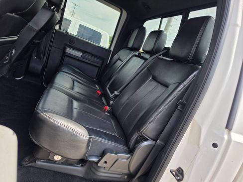 Used 2016 Ford F250 Lariat w/ Lariat Ultimate Package AWD/4WD image 7