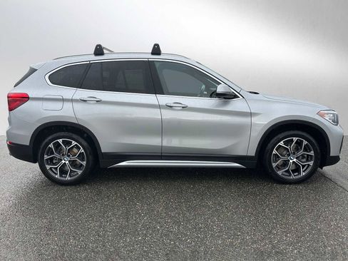 Used 2020 BMW X1 sDrive28i image 2