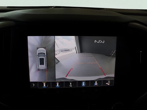 Used 2020 GMC Terrain Denali w/ Denali Premium Package FWD image 15