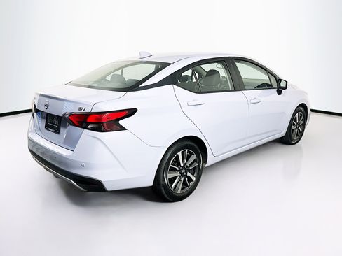 Used 2024 Nissan Versa SV FWD image 9