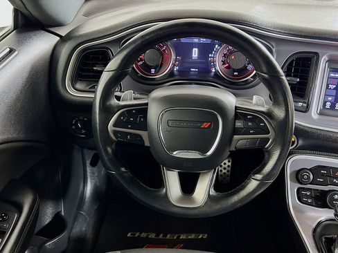 Used 2019 Dodge Challenger R/T RWD image 14