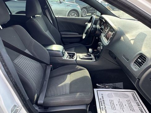 Used 2023 Dodge Charger SXT image 17
