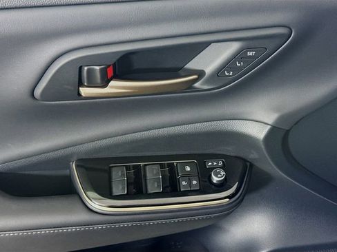New 2026 Toyota Crown AWD/4WD image 17