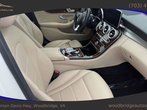 Used 2016 Mercedes-Benz C 300 4MATIC Sedan image 17