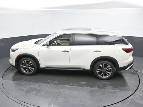 Used 2023 INFINITI QX60 Luxe image 41