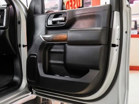 Used 2022 GMC Sierra 3500 SLE AWD/4WD image 44