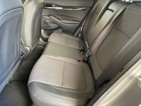 Used 2025 Kia Seltos S image 24