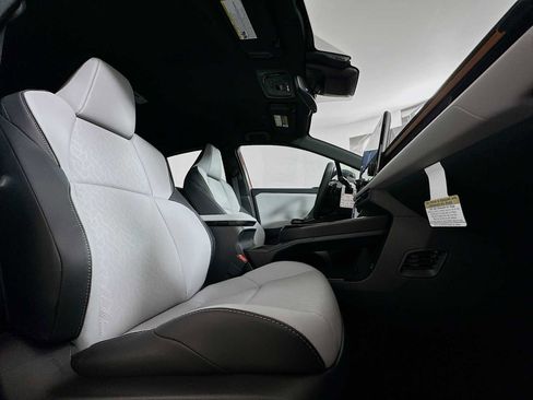 New 2026 Subaru Uncharted AWD image 26