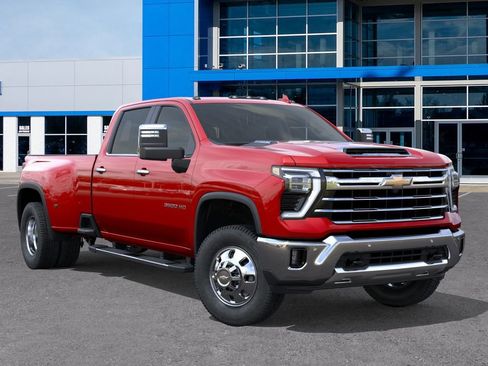 New 2026 Chevrolet Silverado 3500 LTZ w/ LTZ Plus Package AWD/4WD image 7