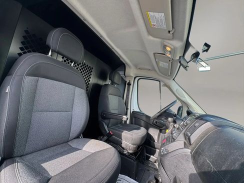 Used 2018 RAM ProMaster 2500 FWD image 14