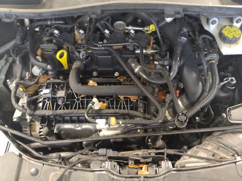 Used 2019 Ford Escape SEL image 30