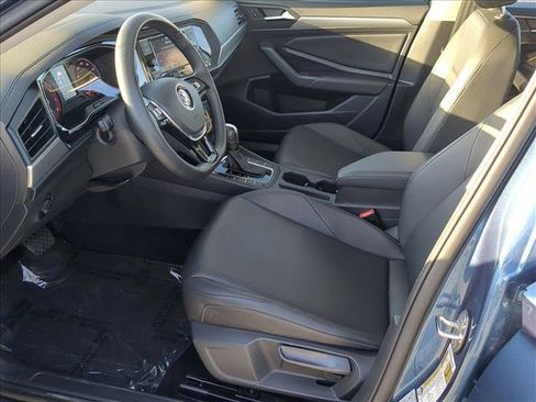 Used 2020 Volkswagen Jetta SE FWD image 16