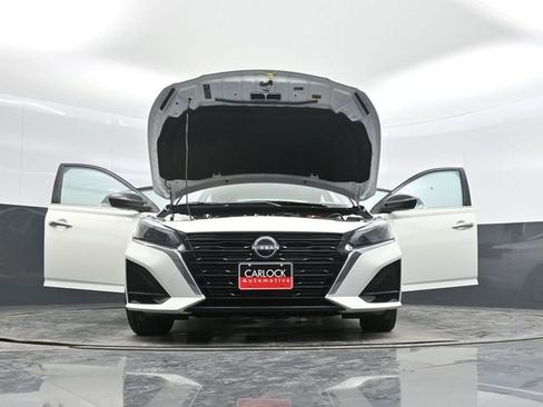 Used 2025 Nissan Altima 2.5 S FWD image 47