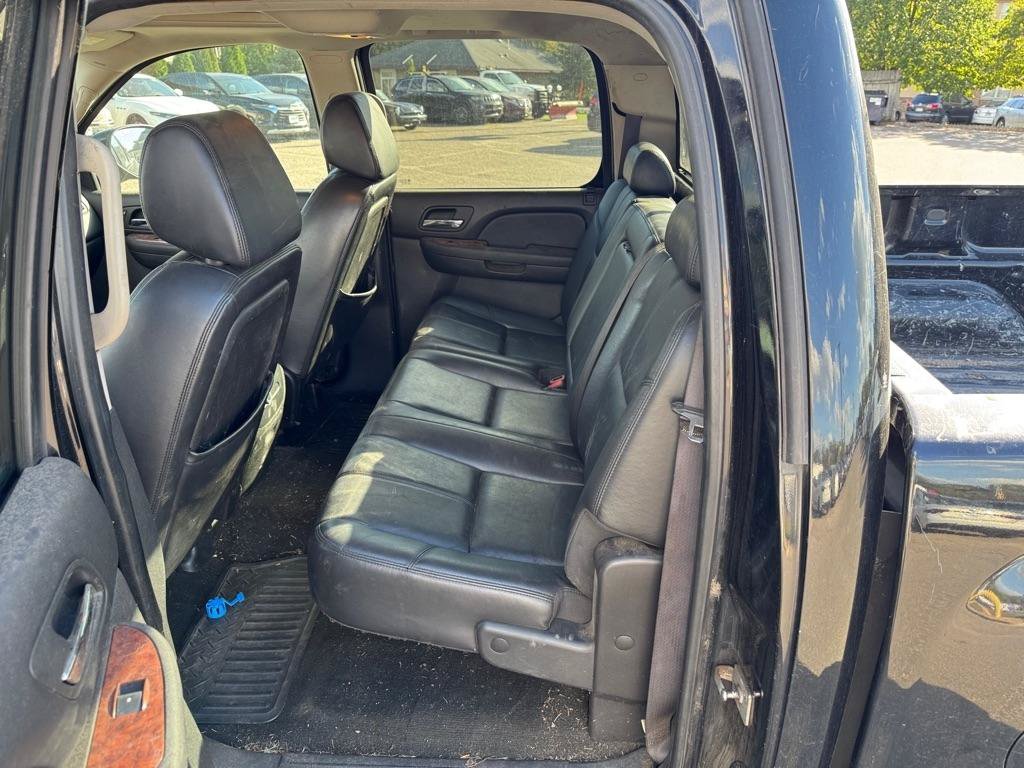 Used 2008 Chevrolet Silverado 1500 LTZ w/ Safety Package AWD/4WD image 16