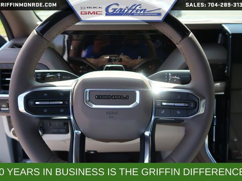 New 2026 GMC Yukon XL Denali w/ Denali Reserve Package AWD/4WD image 15