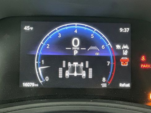 Used 2025 Toyota Grand Highlander XLE image 28