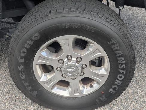 Used 2024 RAM 2500 Big Horn w/ Sport Appearance Package AWD/4WD image 12