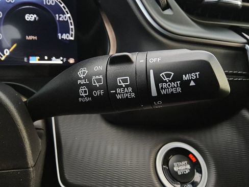 New 2025 Jeep Grand Cherokee L Altitude image 28