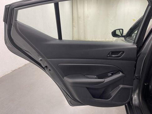 Used 2023 Nissan Altima 2.5 SV image 14