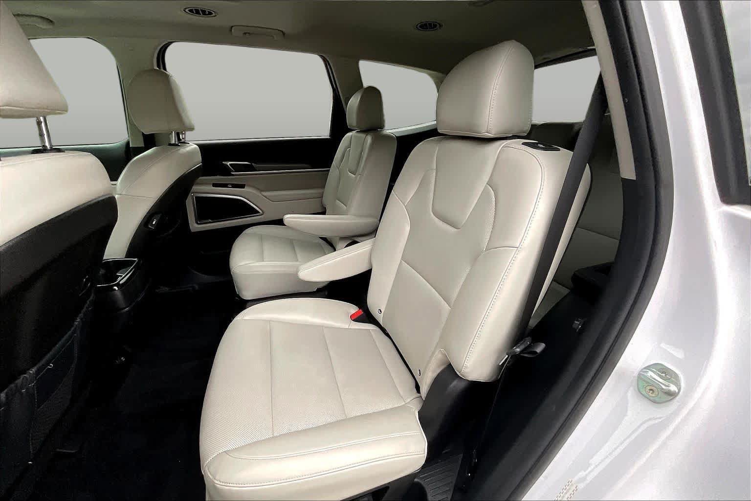 Used 2022 Kia Telluride S AWD/4WD image 20
