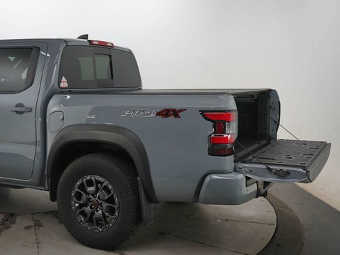 Used 2024 Nissan Frontier PRO-4X w/ Pro Premium Package image 11