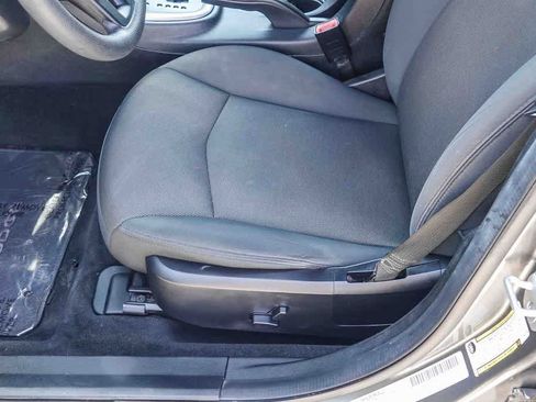 Used 2012 Dodge Avenger SE FWD image 20