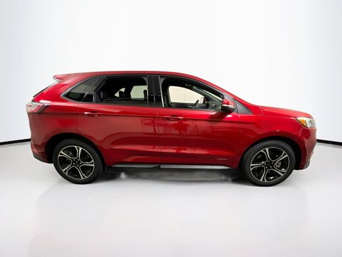 Used 2020 Ford Edge ST w/ Cold Weather Package AWD/4WD image 4