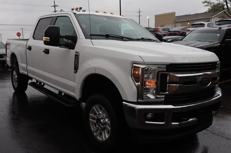 Used 2019 Ford F250 XLT w/ XLT Value Package AWD/4WD image 1