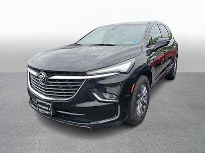 Used 2023 Buick Enclave Essence