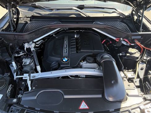 Used 2014 BMW X5 xDrive35i AWD/4WD image 16