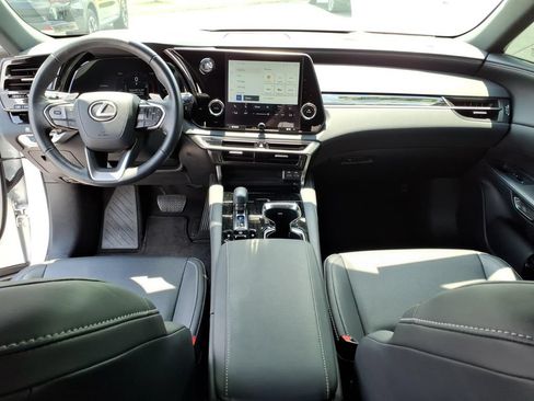 Used 2025 Lexus RX 350 FWD w/ Technology Package image 6