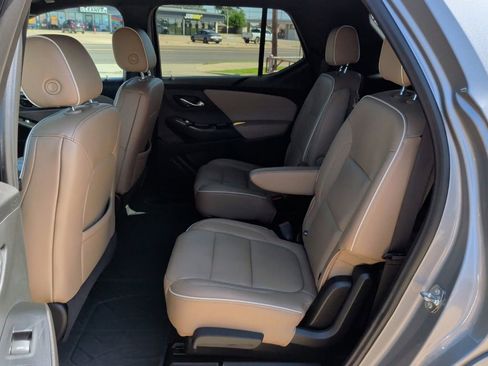 Used 2023 Chevrolet Traverse Premier w/ LPO, Floor Liner Package FWD image 33