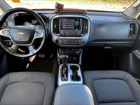 Certified 2018 Chevrolet Colorado LT image 8
