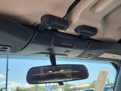 Used 2021 Jeep Wrangler Unlimited Islander image 27