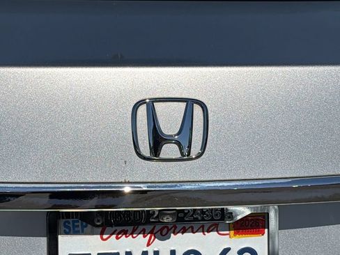 Used 2014 Honda Accord EX-L image 11