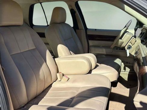 Used 2007 Mercury Grand Marquis LS image 26