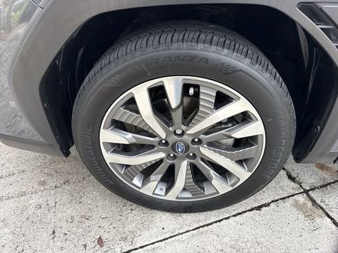 Certified 2025 Subaru Forester Touring AWD/4WD image 10