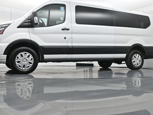 Used 2023 Ford Transit 350 XLT image 50
