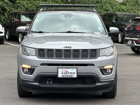 Used 2019 Jeep Compass Latitude AWD/4WD image 9