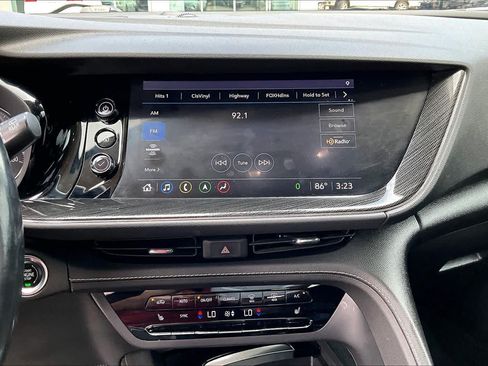 Used 2021 Buick Envision Essence w/ Technology Package I AWD/4WD image 30
