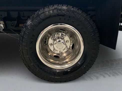 Used 2018 Ford F350 XL w/ Power Equipment Group image 16