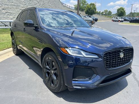 Certified 2026 Jaguar F-PACE R-Dynamic S AWD/4WD image 9