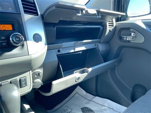Used 2020 Nissan Frontier SV image 22