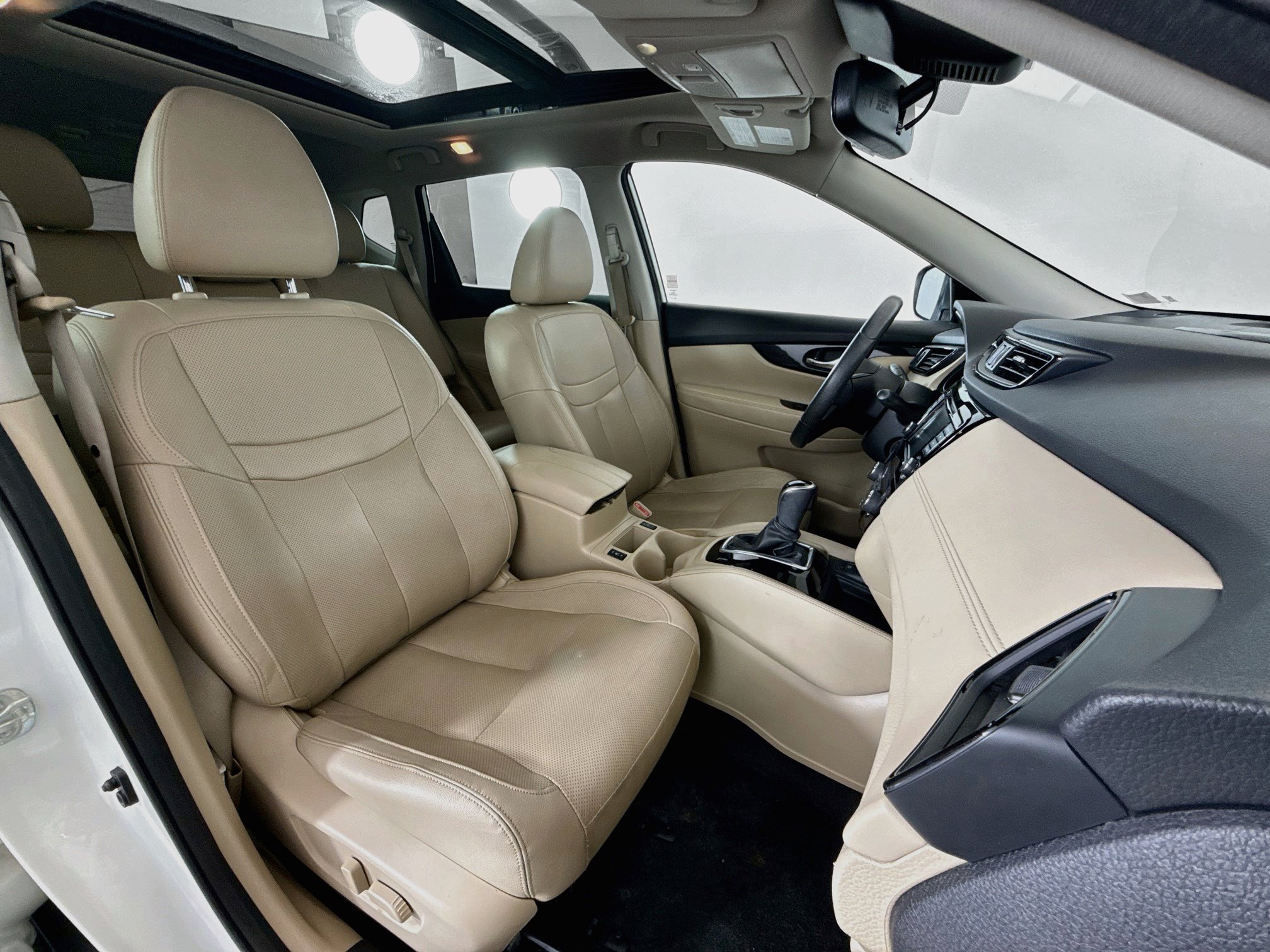 Used 2020 Nissan Rogue SL w/ Premium Package FWD image 27