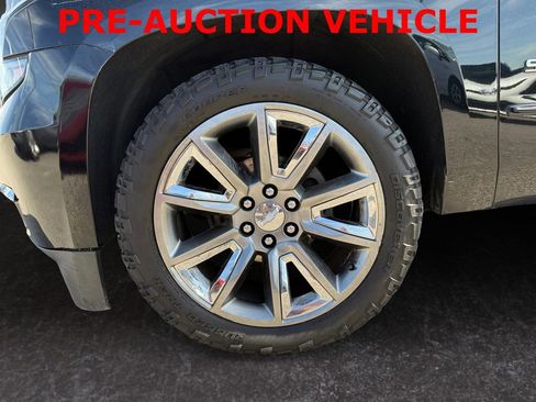 Used 2015 Chevrolet Suburban LTZ AWD/4WD image 9