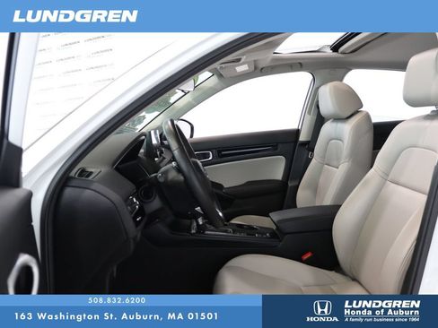 Used 2024 Honda Civic EX-L image 12