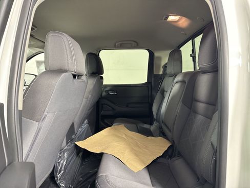 New 2026 Nissan Frontier SV w/ Tow Package image 21