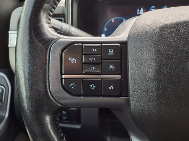 Used 2023 Ford F250 Lariat w/ Lariat Ultimate Package AWD/4WD image 14