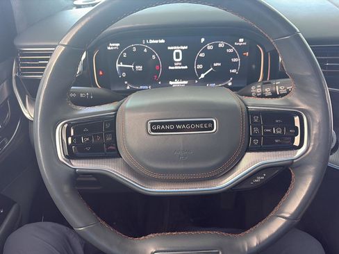 Used 2022 Jeep Grand Wagoneer Series III w/ Flexible Seating Group image 25