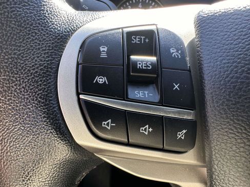 Used 2022 Ford Explorer Limited w/ Equipment Group 301A image 19